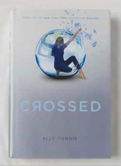 Crossed by Ally Condie (2011, Hardcover), Pre-Owned 