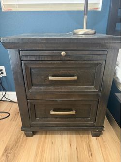Night stand