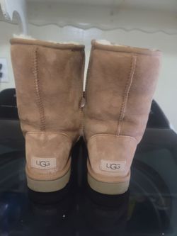 UGG boots classic short II
