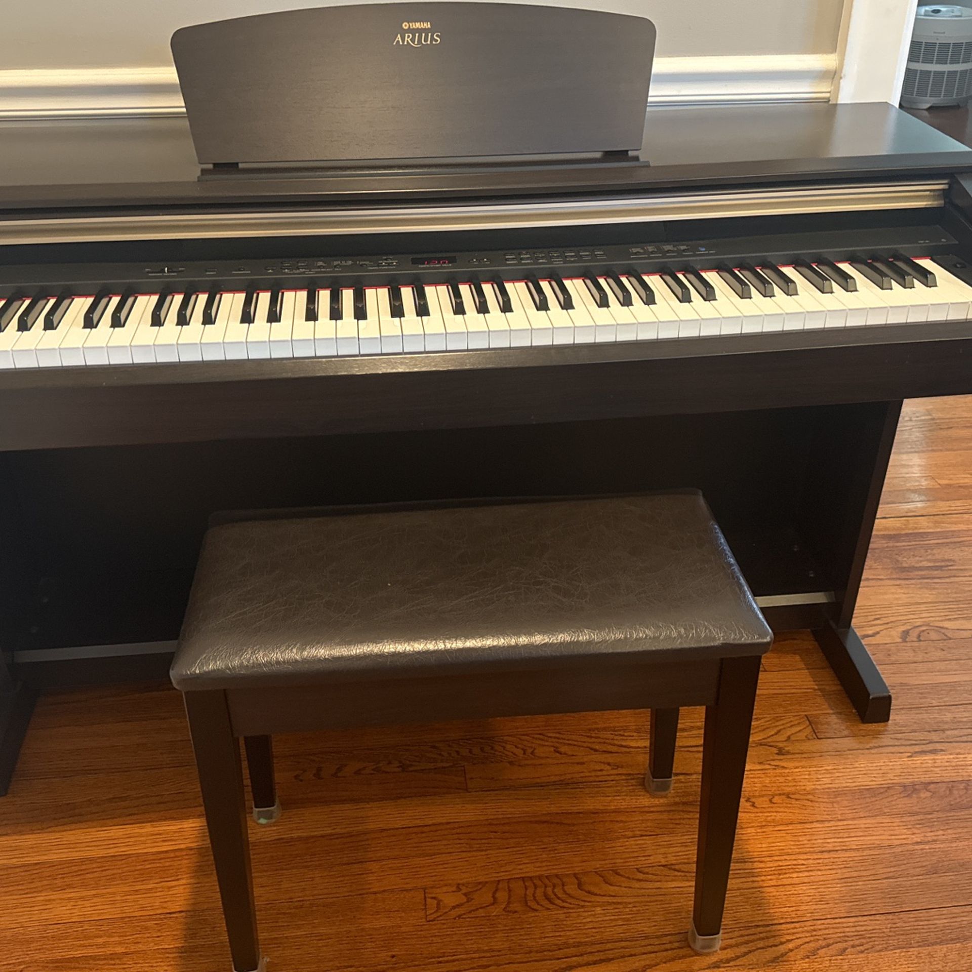Yamaha YDP-181 Arius Traditional Console Digital Piano - Black Walnut