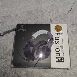 OneOdio A71D Wired Over-Ear Headphones, Studio Monitor Headsets, Hi-Res DJ Stereo Headphone with Foldable Design