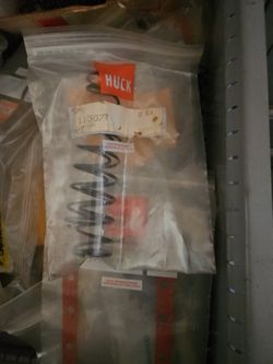 Huck 2 Each  Spring 113077 