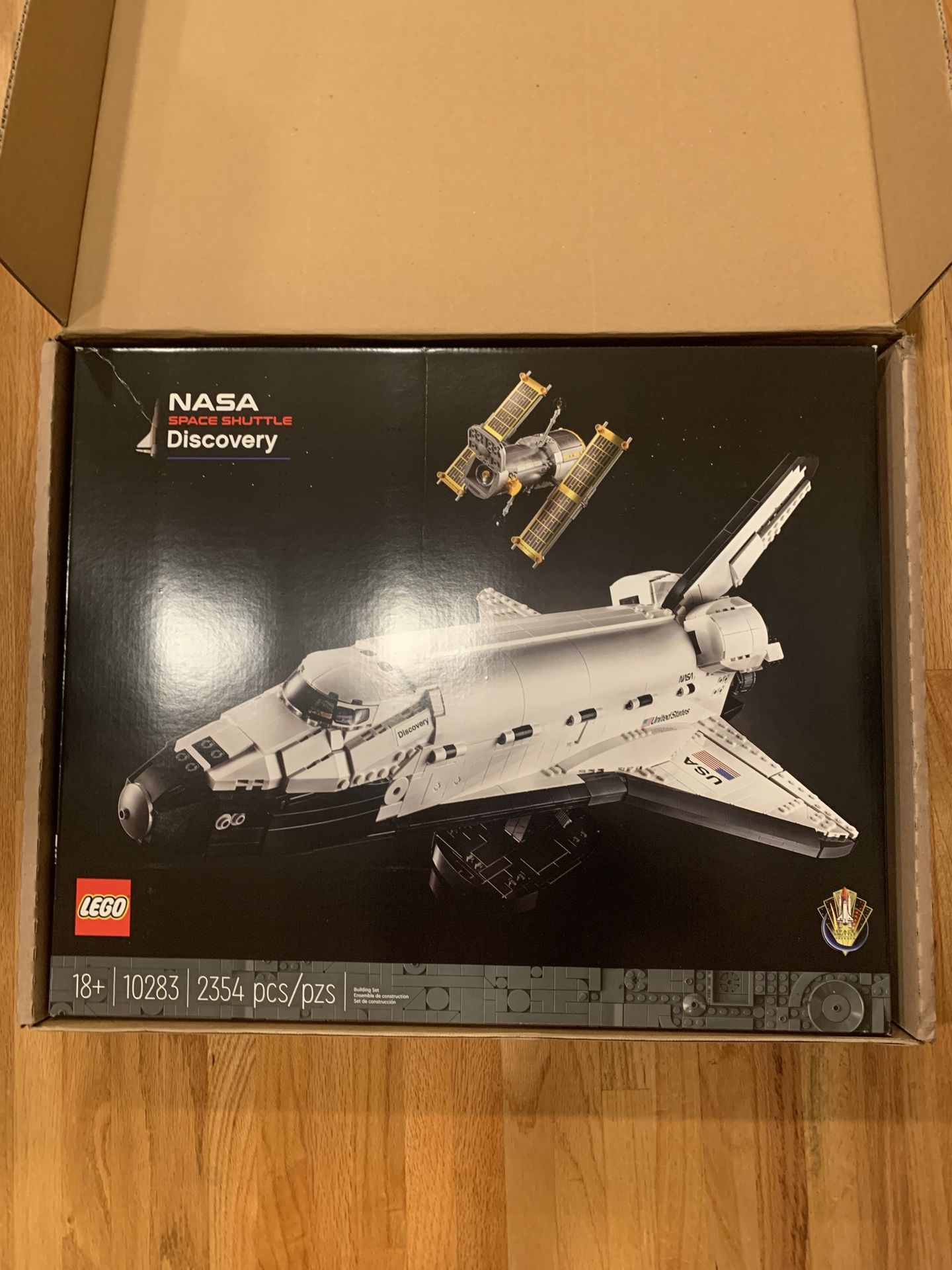 Lego 10283 Space Shuttle Discovery