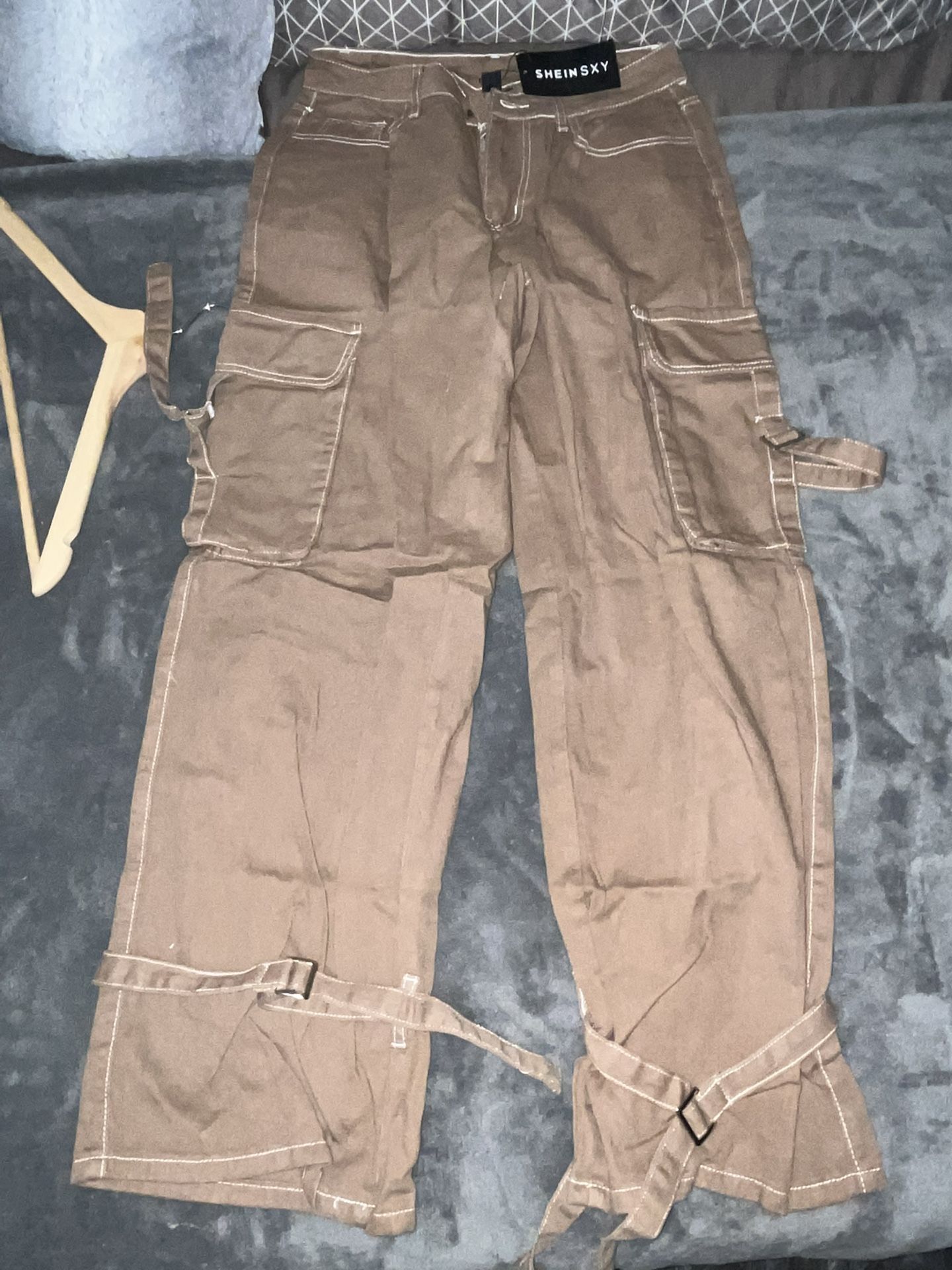 Cargos