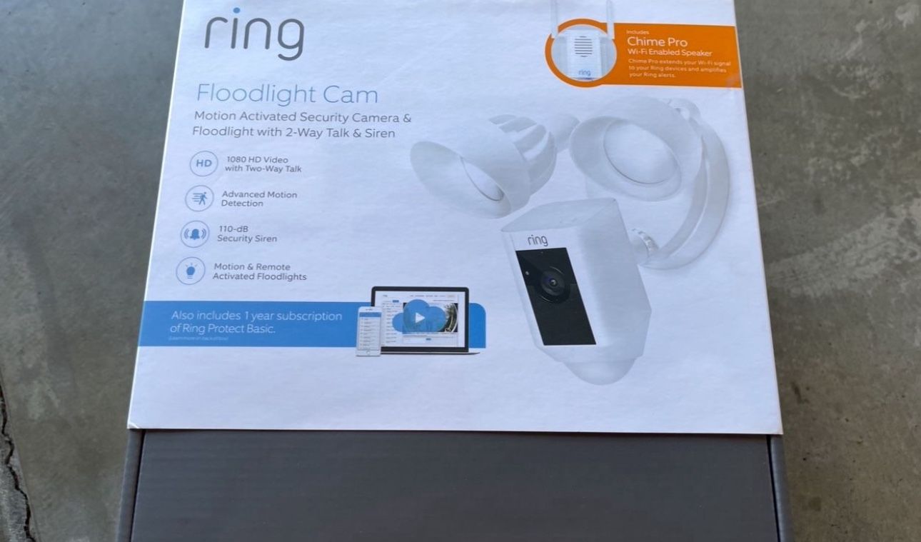 Ring Floodlight Plus With Chime Pro