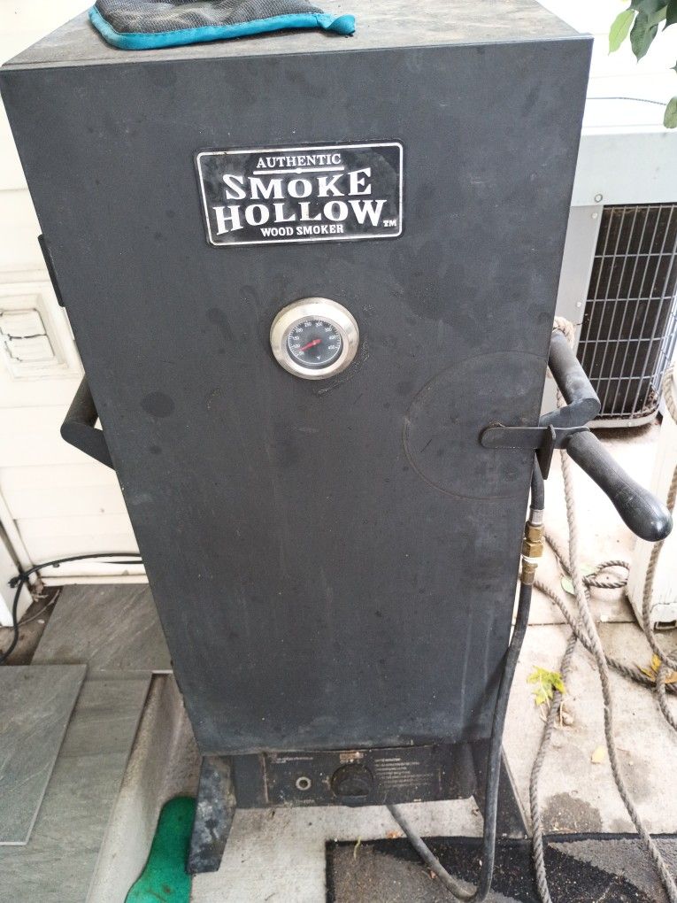 Outdoor Smoker 