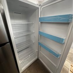 21.3 Cubic Upright Freezer 