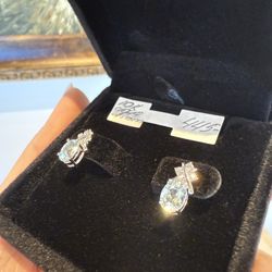 10K white gold aquamarine and diamonds stud earrings perfect gift for holidays 