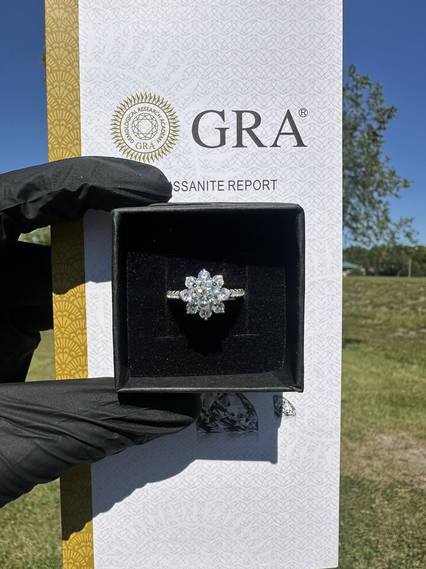 NEW! ‘Aqua Radiant’ Moissanite Diamond Engagement Ring (Pass Tester) SIZE 5,6,7,8,9