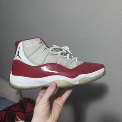 Jordan 11 Cherrys