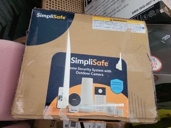 SimpliSafe Home Security System with Outdoor Camera