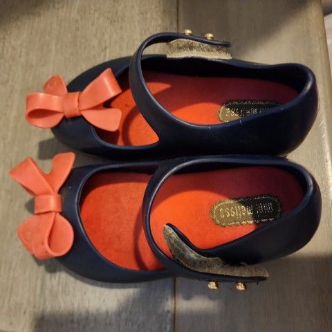 Mini Melisa For Girls Size 7