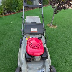 Honda mower