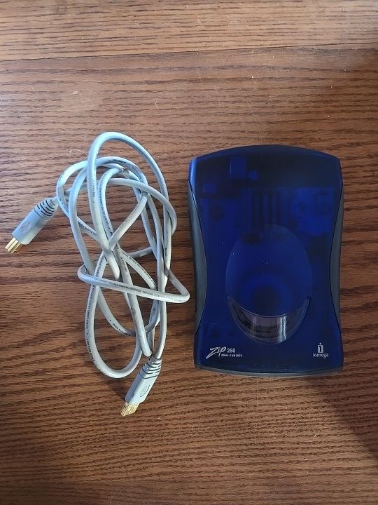 Iomega 250 USB Zip Drive