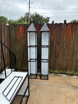 BUNKBED Pieces and a twin shelf