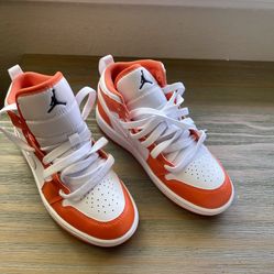 Kids Brand New Jordan 1 