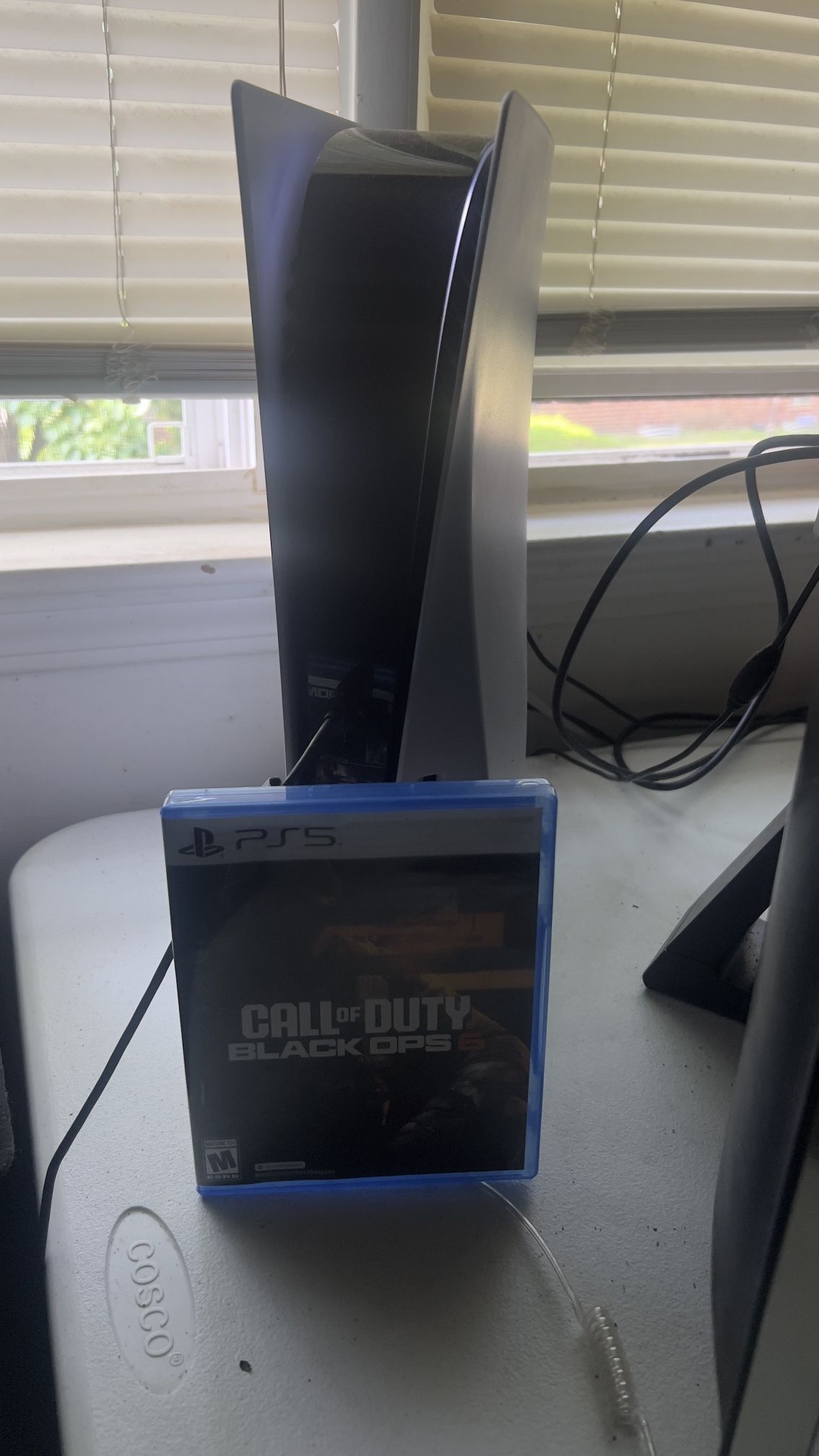 PS5 Disc edition + Black Ops 6