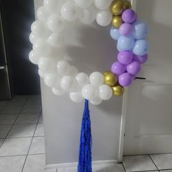 Mini Balloon Arch