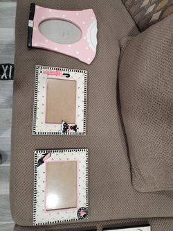 picture frames