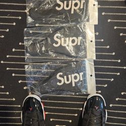 Supreme Face Mask