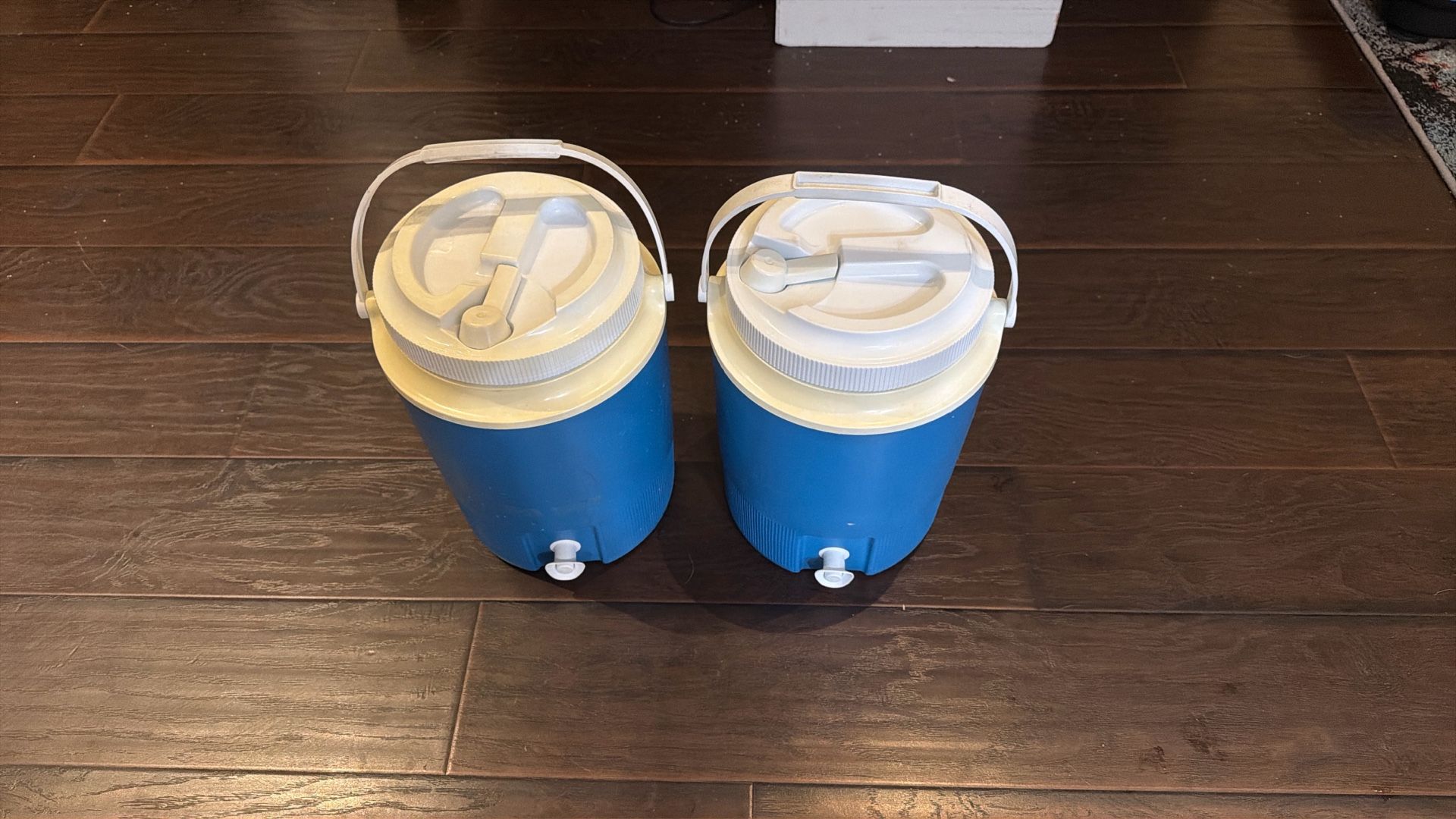 2 Vintage GOTT 2 Gallon Water Cooler Jugs