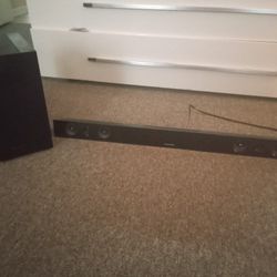 Samsung Soundbar And Subwoofer 