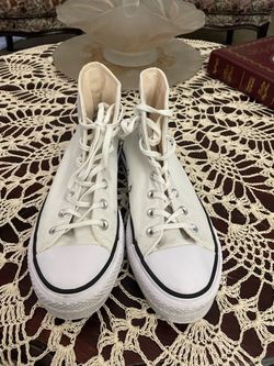 Converse 7 1/2 shoes still nice wear few times