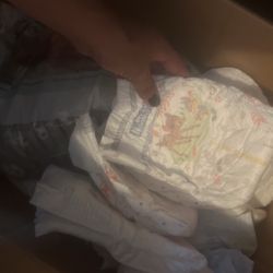 FREE TO A MOMMY IN NEED MUST PICK UP 