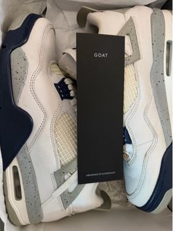 Jordan 4 Midnight Navy
