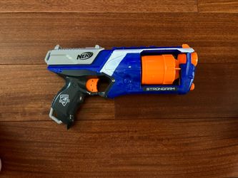 NERF N-strike Elite Strongarm