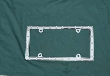License plate frame