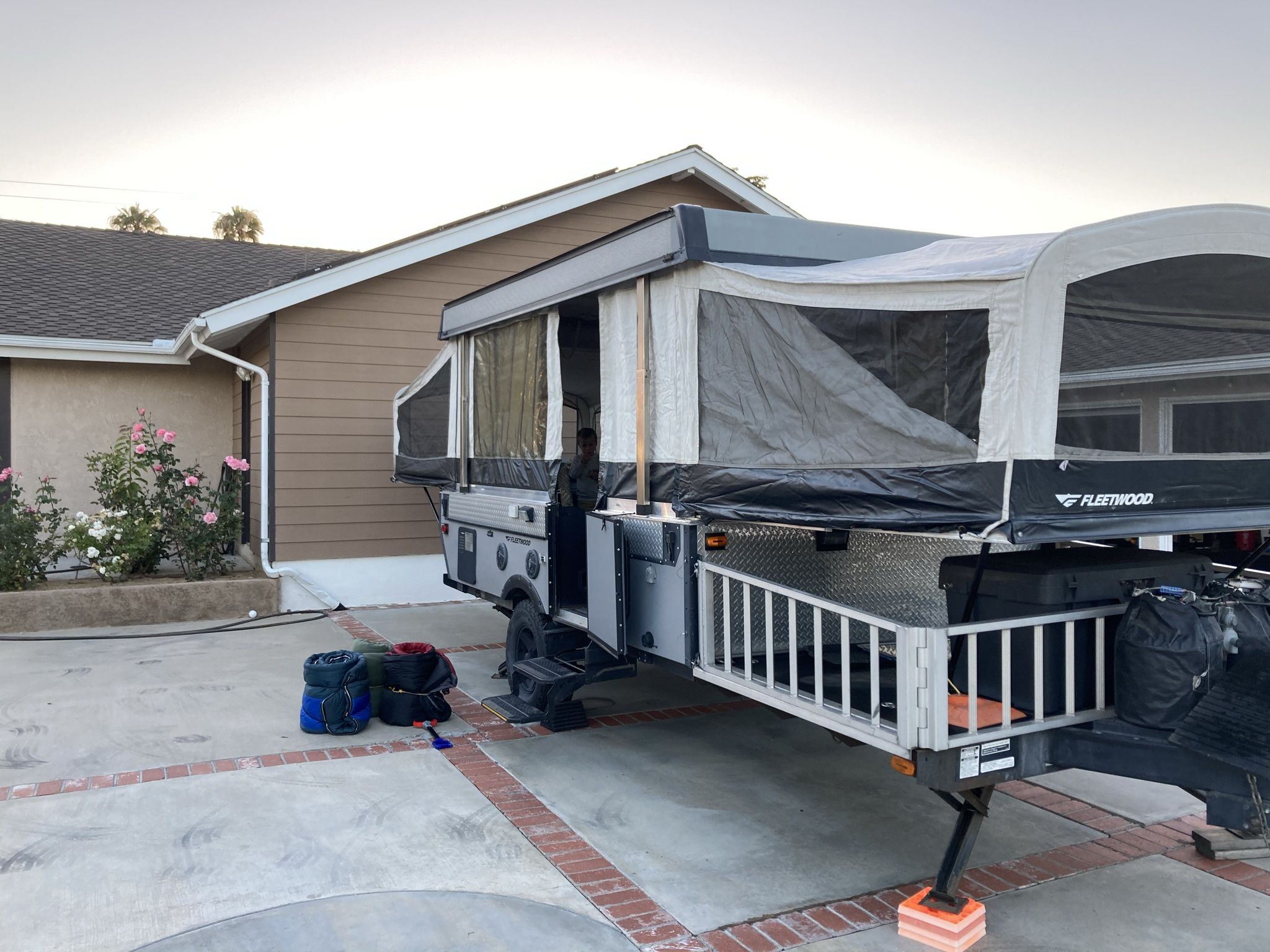 2007 Fleetwood Evolution E3 for Sale in Santa Ana, CA OfferUp