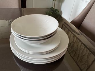 Dinnerware