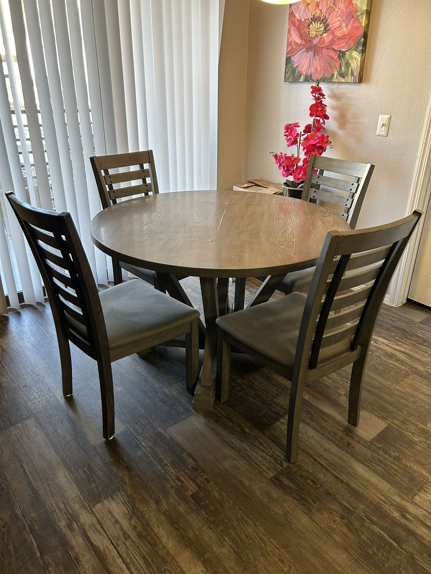 Dining Table With Chairs