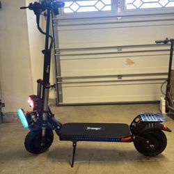 Dual-motor high-speed electric scooter
