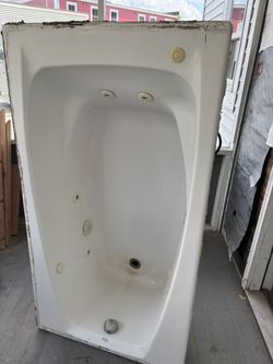 Free Jetted Tub