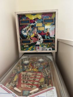 Antique Joker Poker Pin Ball Machine