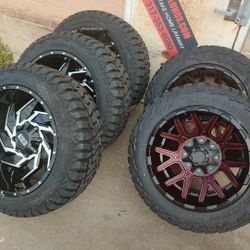 Huge selection of offroad rims & tires. $10 take home LAYAWAY. Ulohos 2940 N Keystone Mon-Sat 10-6