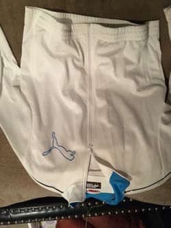 Pumas jacket