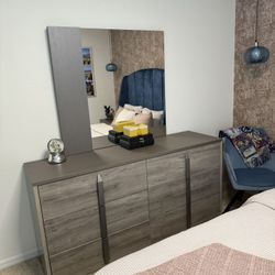 Italian Bedroom furniture and mattress