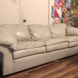 White Leather Couch/ Hide A Bed