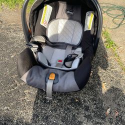 Chicco Keyfit30 Car seat 