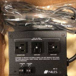 NILES AC-3 VOLTAGE ACTIVATED AC OUTLET 