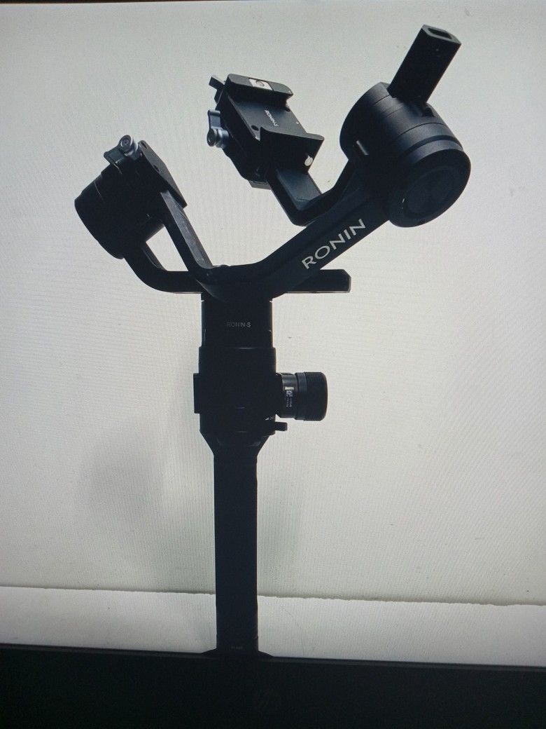 DJI Ronin S Camera Video Handheld Gimbal With Small Rig Adapter Plates And Case