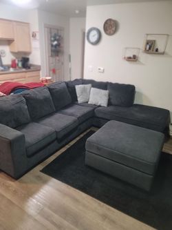 Sectional couch