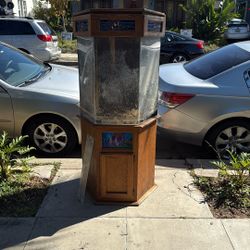 Free Large Aquarium W Stand