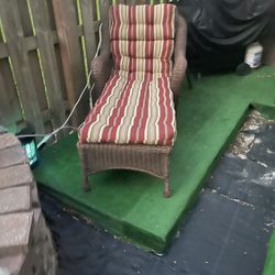 Lounging Chair With Cushion 