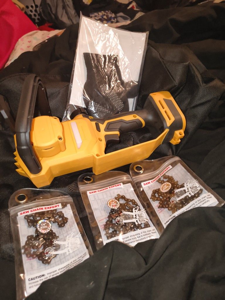 Brushless Electric Chainsaw -similiar To DeWalt Model 20v Battery Brand New