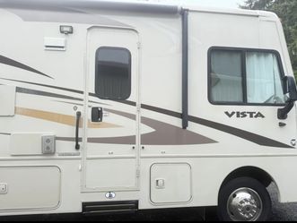 Motorhome 2014 Winnebago Vista M-26