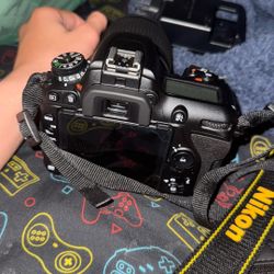 NikonD7500 Has Storage Bought For 1,300Reason I’m Selling Is Trying To Buy A New Bike